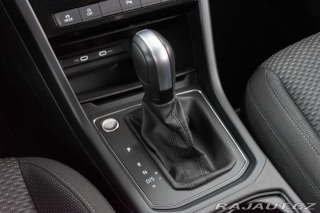 Volkswagen Touran 2.0TDI DSG*TAŽNÉ*7.MÍST*Č 2024