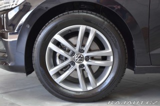 Volkswagen Touran 2.0TDI DSG*TAŽNÉ*7.MÍST*Č 2024