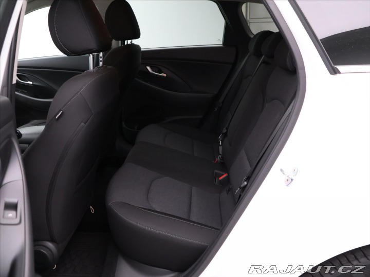 Hyundai i30 1,6 CRDI CZ 1.Maj. DPH 2021