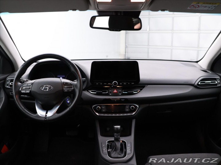 Hyundai i30 1,6 CRDI CZ 1.Maj. DPH 2021
