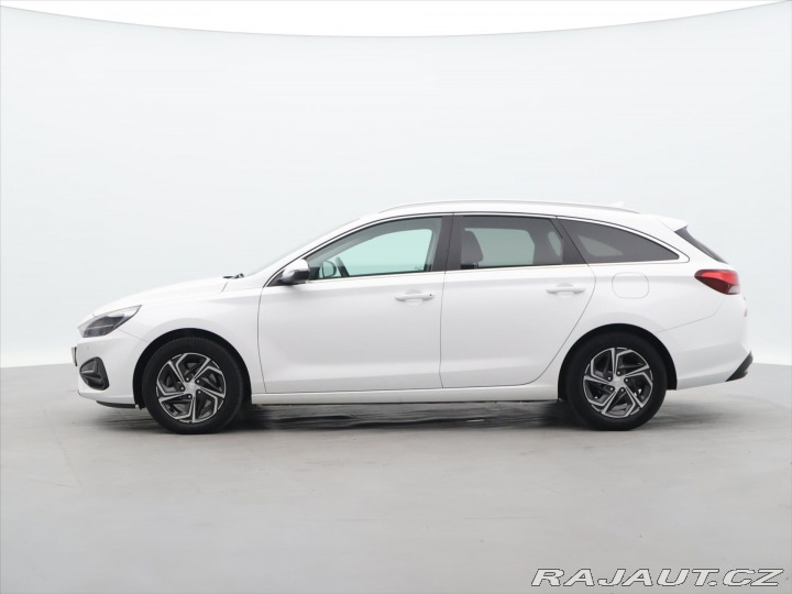 Hyundai i30 1,6 CRDI CZ 1.Maj. DPH 2021