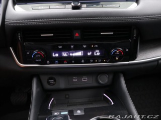 Nissan X-Trail 1,5 e-Power 4WD Tekna CZ 2025