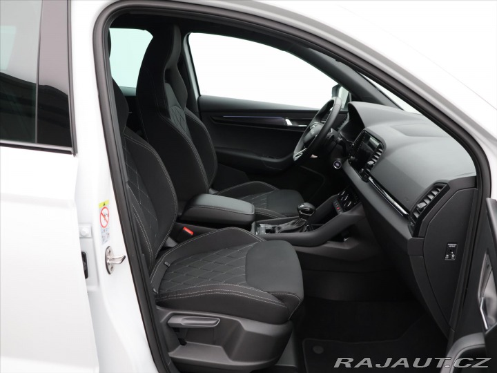 Škoda Karoq 2,0 TDI Sportline 4x4 DSG 2025