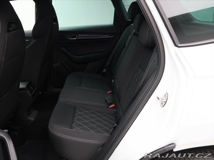 Škoda Karoq 2,0 TDI Sportline 4x4 DSG 2025