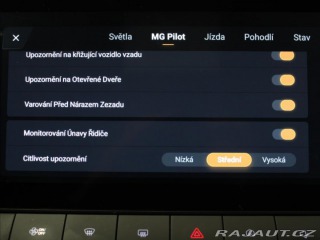 MG ZS 1,5 i 85kW Elegance 26tkm 2025
