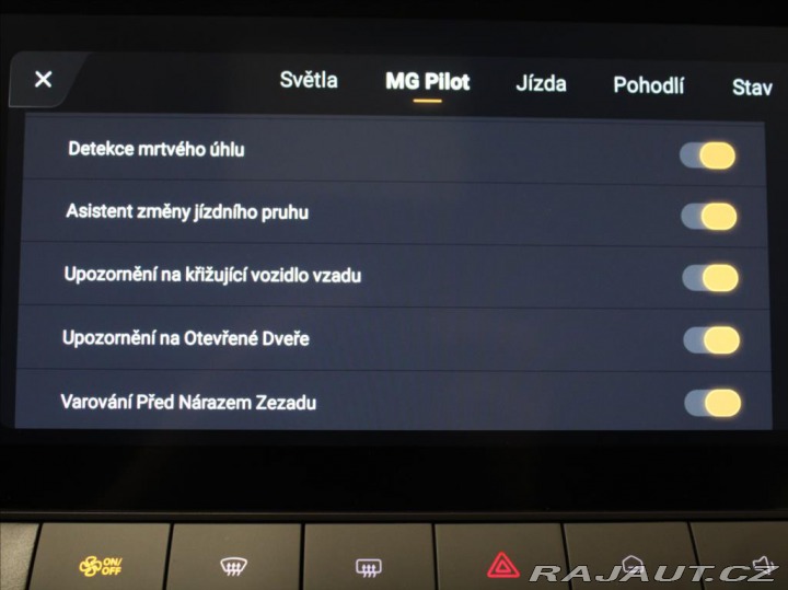 MG ZS 1,5 Hybrid+ Exclusive 15t 2025