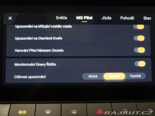 MG ZS 1,5 Hybrid+ Exclusive 15t 2025