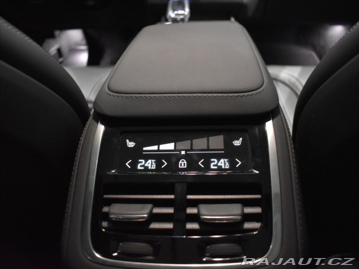 Volvo XC90 2,0 T8 AWD Ultra B&W, 2026