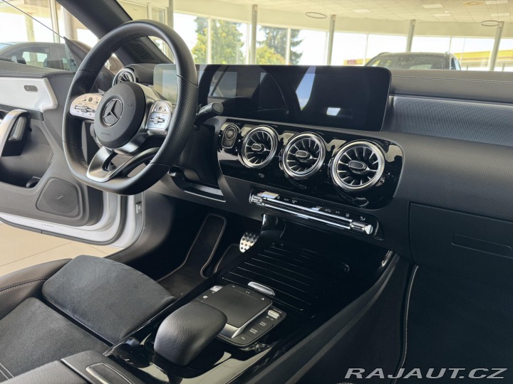 Mercedes-Benz CLA 250e AMG*160kW*Webasto*Pa 2022