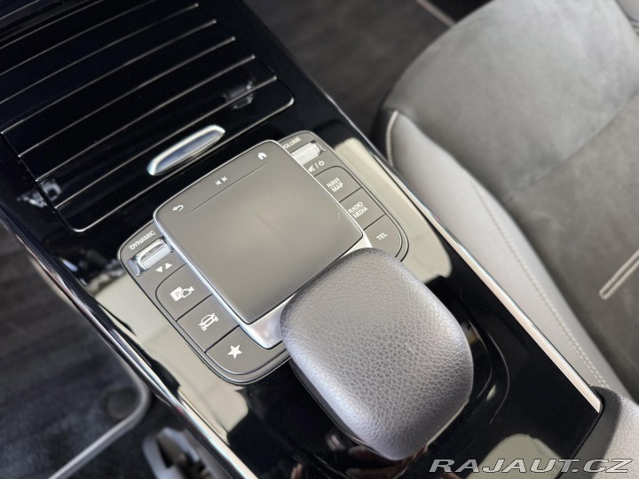 Mercedes-Benz CLA 250e AMG*160kW*Webasto*Pa 2022