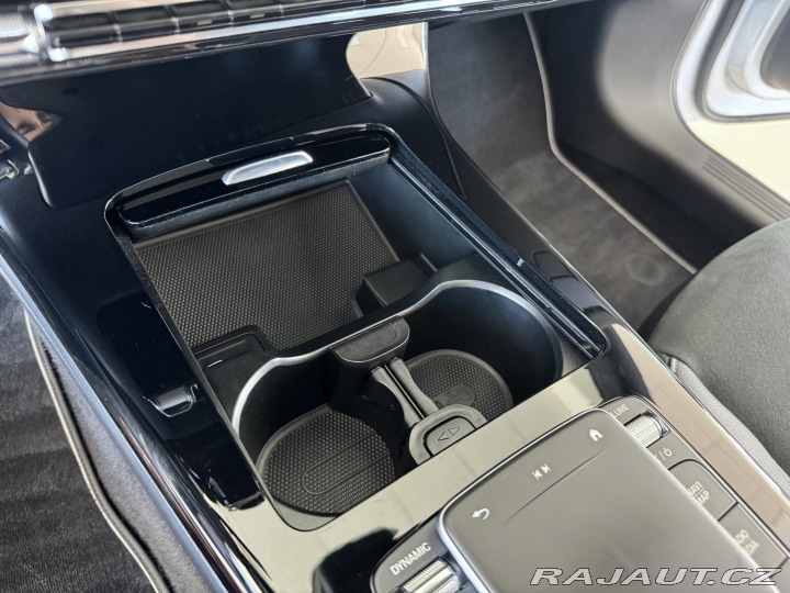 Mercedes-Benz CLA 250e AMG*160kW*REZERVACE! 2022