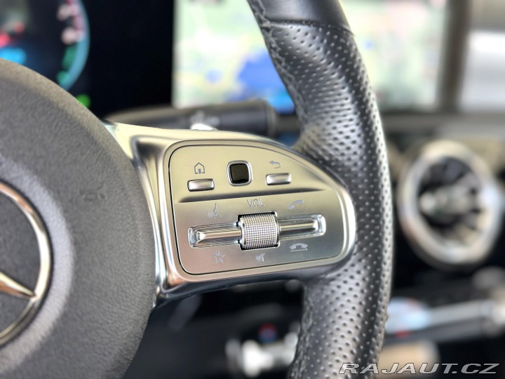 Mercedes-Benz CLA 250e AMG*160kW*REZERVACE! 2022