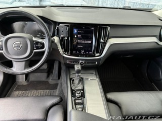 Volvo V60 2.0D,140KW,BLIS,ACC,MATRI 2020