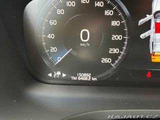 Volvo V60 2.0D,140KW,BLIS,ACC,MATRI 2020