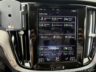 Volvo V60 2.0D,140KW,BLIS,ACC,MATRI 2020