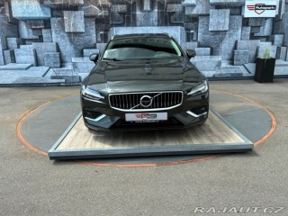 Volvo V60 2.0D,140KW,BLIS,ACC,MATRI 2020