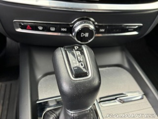 Volvo V60 2.0D,140KW,BLIS,ACC,MATRI 2020