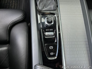 Volvo V60 2.0D,140KW,BLIS,ACC,MATRI 2020