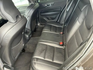 Volvo V60 2.0D,140KW,BLIS,ACC,MATRI 2020