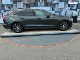 Volvo V60 2.0D,140KW,BLIS,ACC,MATRI 2020