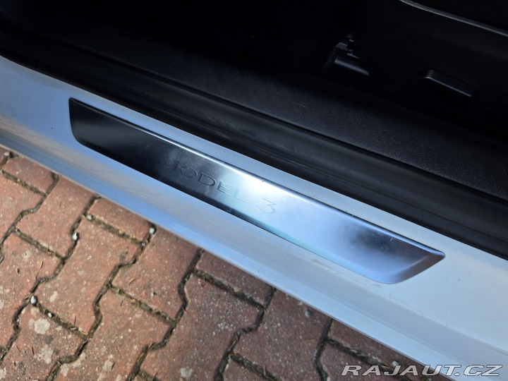 Tesla Model 3 Model 3 STANDARD RANGE PL 2020