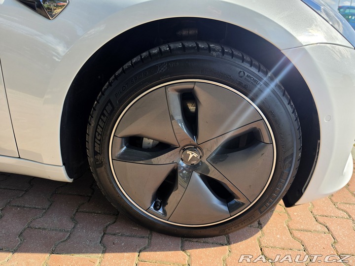 Tesla Model 3 Model 3 STANDARD RANGE PL 2020