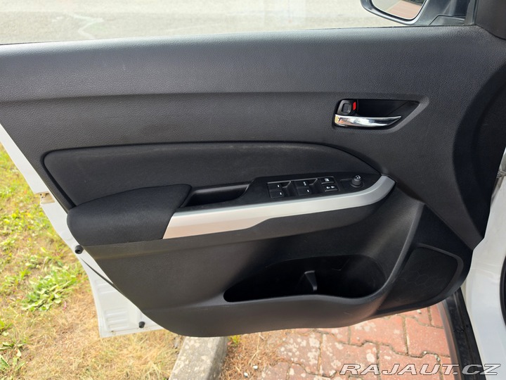 Suzuki Vitara Vitara COMFORT 1.6 VVTi 4 2015