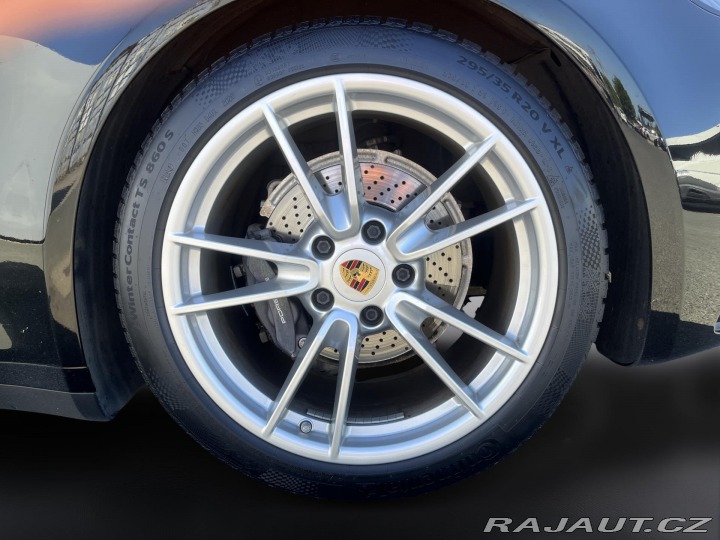 Porsche 911 Carrera 2020