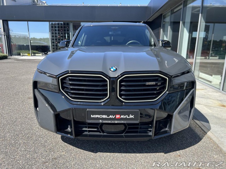 BMW XM 4.4 V8 ZÁRUKA 2024