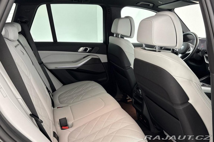 BMW X5 xDrive50e 2024