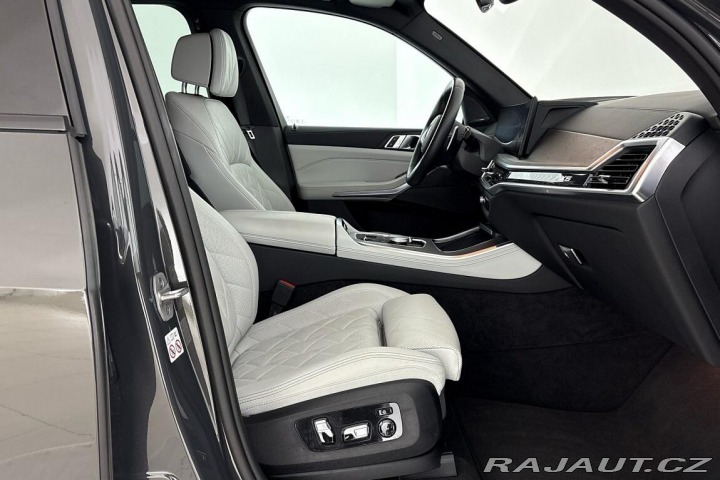BMW X5 xDrive50e 2024
