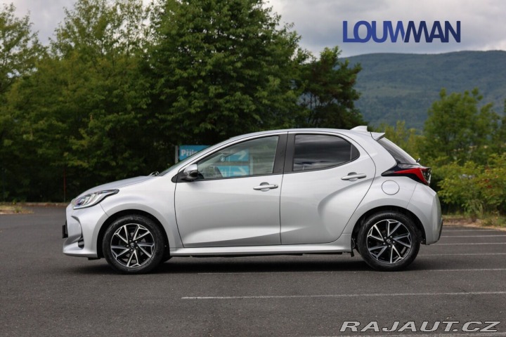 Toyota Yaris COMFORT STYLE TECH 2021