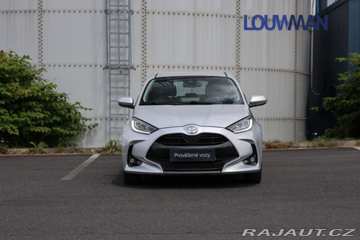 Toyota Yaris COMFORT STYLE TECH 2021