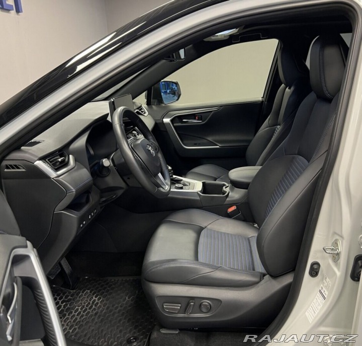 Toyota RAV4 2.5 Hybrid AT AWD SELECTI 2024