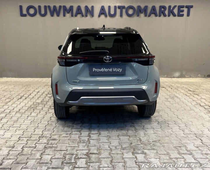 Toyota Yaris Cross 1,5 Hybrid AT AWD Premier 2025