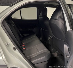 Toyota Yaris Cross 1,5 Hybrid AT AWD Premier 2025