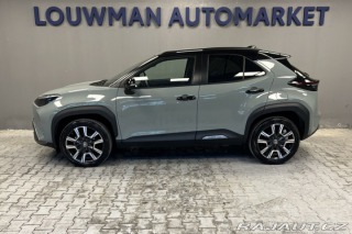 Toyota Yaris Cross 1,5 Hybrid AT AWD Premier 2025