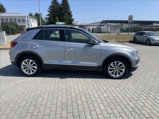 Volkswagen T-Roc 2,0 TDi 110kw DSG R-Line 2023