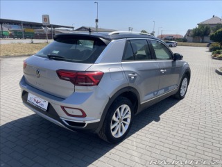 Volkswagen T-Roc 2,0 TDi 110kw DSG R-Line 2023