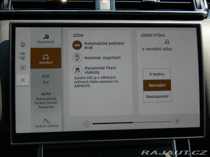 Land Rover Range Rover Velar 3,0 D300 Dynam HSE,1maj,Č 2024