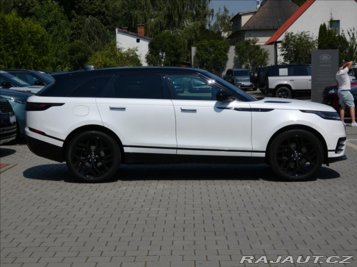 Land Rover Range Rover Velar 3,0 D300 Dynam HSE,1maj,Č 2024