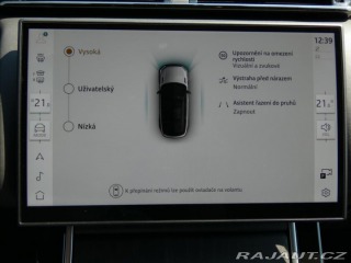 Land Rover Range Rover Velar 3,0 D300 Dynam HSE,1maj,Č 2024