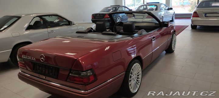 Mercedes-Benz 124 Cabriolet 300 CE-24 1994