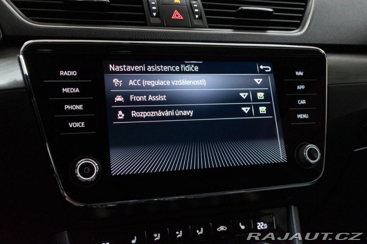 Škoda Superb 2.0 TDI 147kW STYLE*DPH*Č 2021