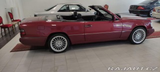 Mercedes-Benz 124 Cabriolet 300 CE-24 1994