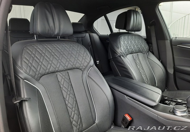 BMW 5 540xD M-Sport|2x sada kol 2021