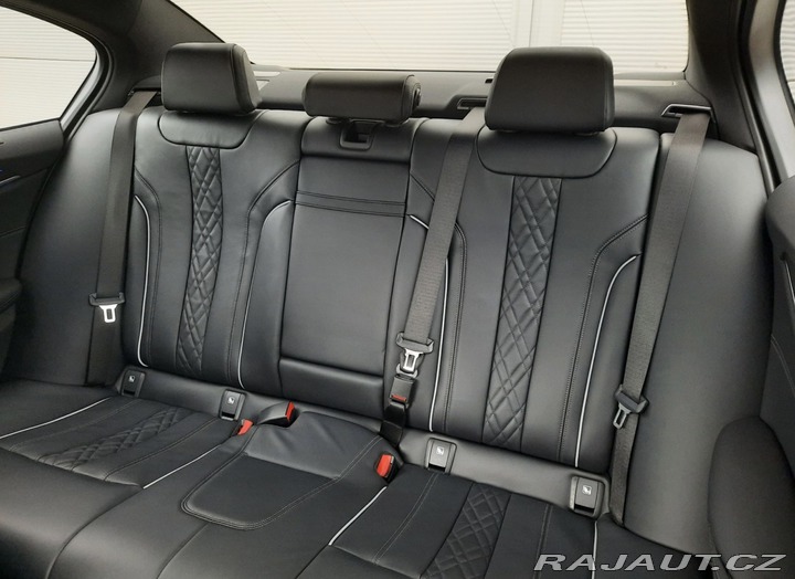 BMW 5 540xD M-Sport|2x sada kol 2021
