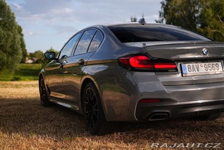 BMW 5 540xD M-Sport|2x sada kol 2021
