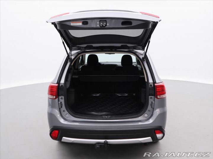 Mitsubishi Outlander 2,0 MIVEC 110kW Intense 4 2018