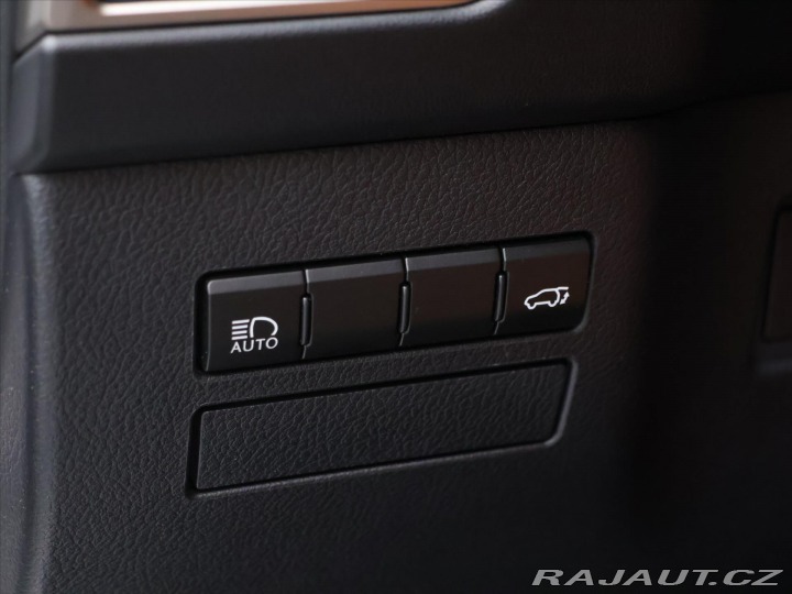 Lexus Ostatní modely NX 300h 2,5 145 kW 4WD Prestige 2021